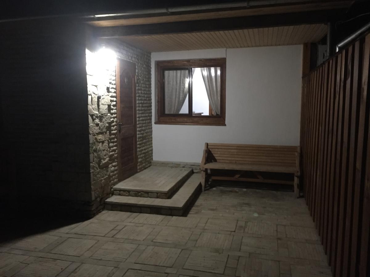 Эко Отель "Золотая Подкова" Sharhorod Exterior foto